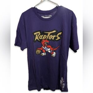 Mitchell & Ness Toronto Raptors shirt